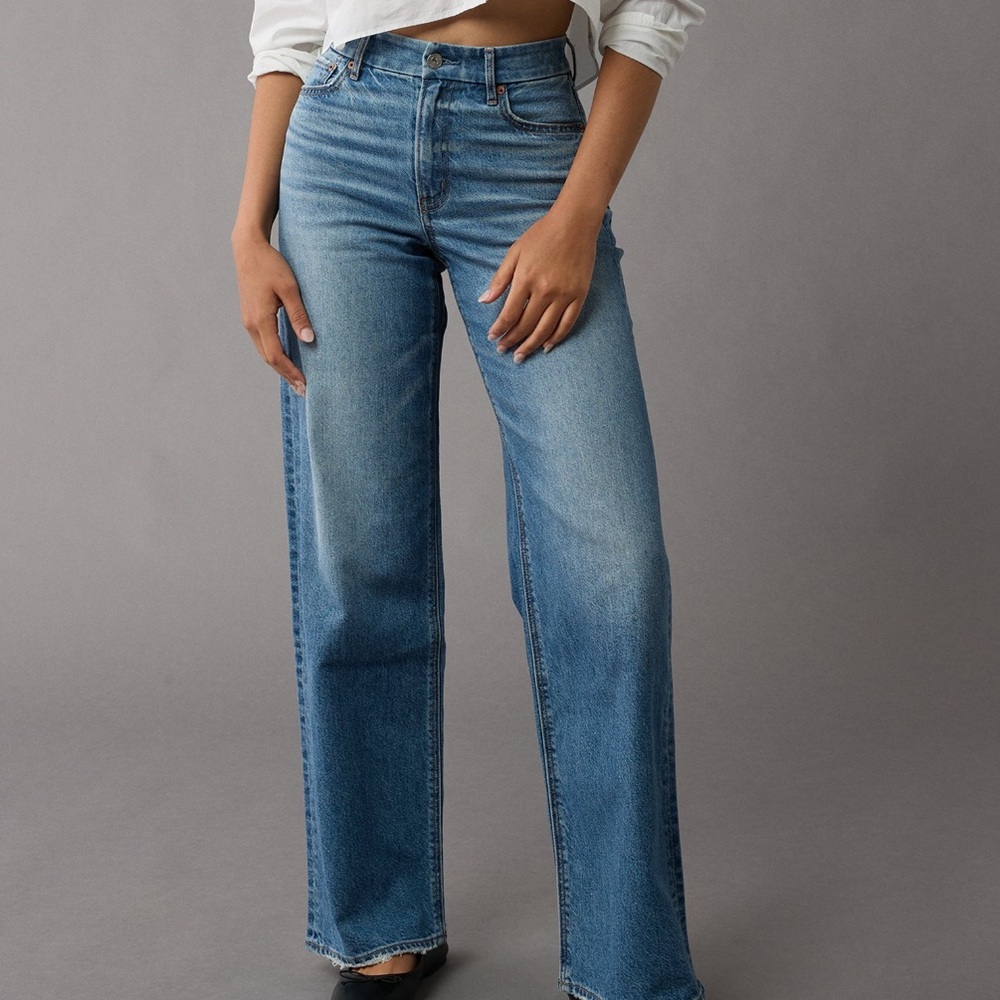 American Eagle Outfitters Blue Flare & Wide Leg Jeans